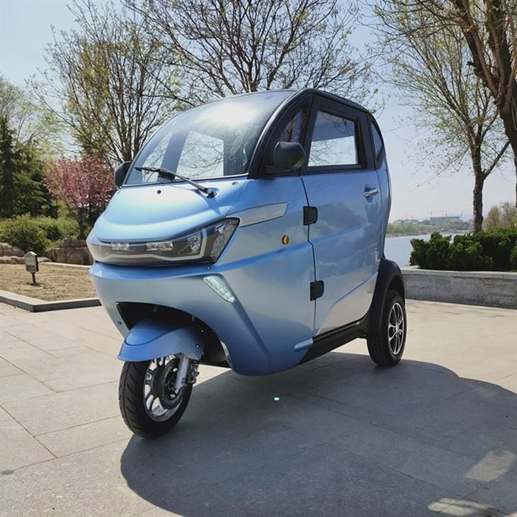 Small Hot Selling Steering Wheels Tricycle Electric And Cargobike For Disabled