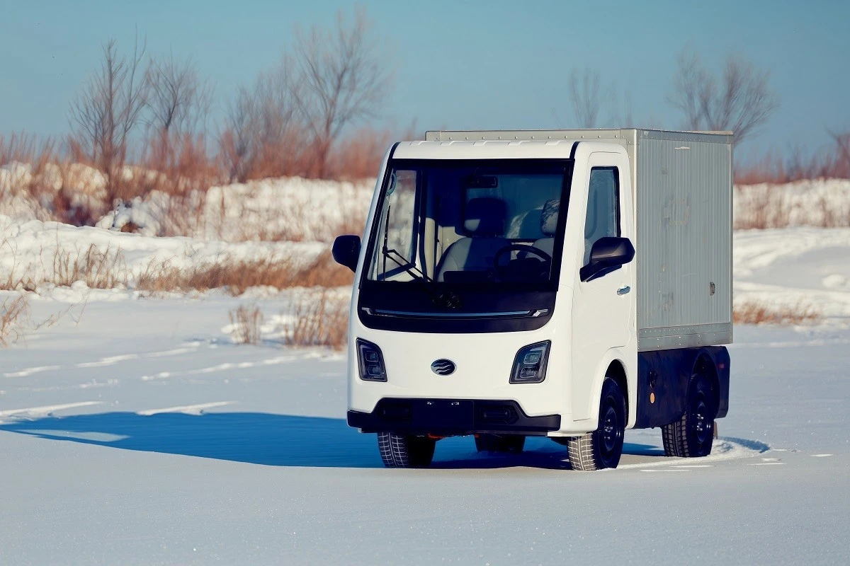 Reaches Up To 80km/h For Efficient Urban Transport Reaches Up To 80km/h For Efficient Urban Transport